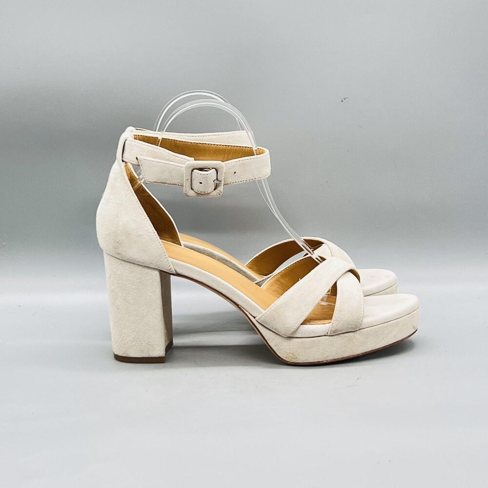 Quince Sandals Womens 9‎ Beige Suede Strappy Ankle Strap Buckle Block Heel Shoes